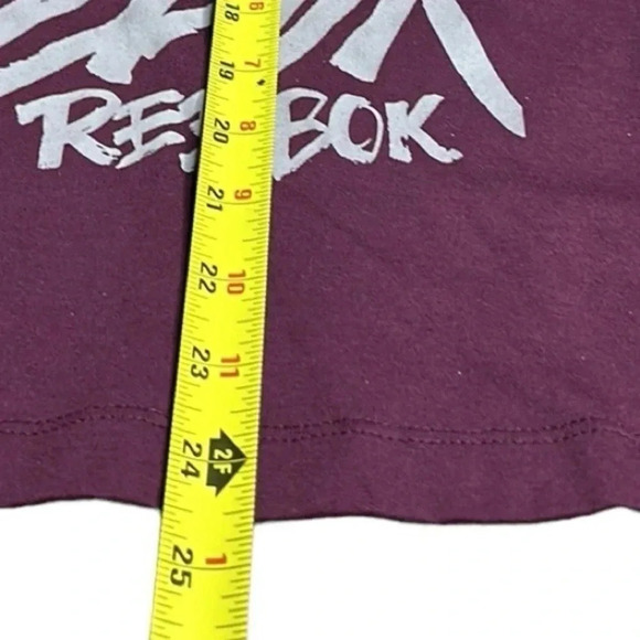 Vintage NWT Reebok shirt ,women S , graphic T shirt ,logo,purple,gym,relax - Picture 7 of 10